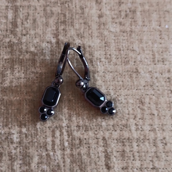 Carolee Black Tone Tear Drop Earrings - Picture 4 of 5